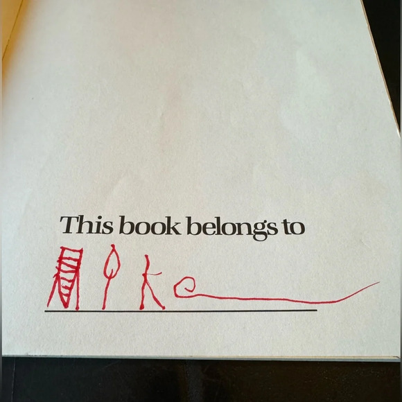 DISNEY Vintage 1986 Holidays Around the World Paperback Children’s Book - Picture 3 of 16